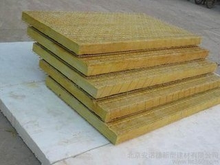 四川阿壩州九寨溝巖棉復(fù)合板外墻保溫板價(jià)格分析